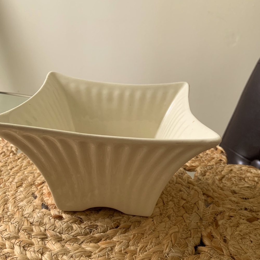 Vintage Marietta Modern vase
